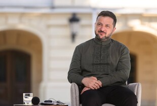 Зеленський назвав країни, де може відбутися тристороння зустріч