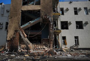 Посолка ЄС Матернова засудила удар рф по офісу телеканалу 