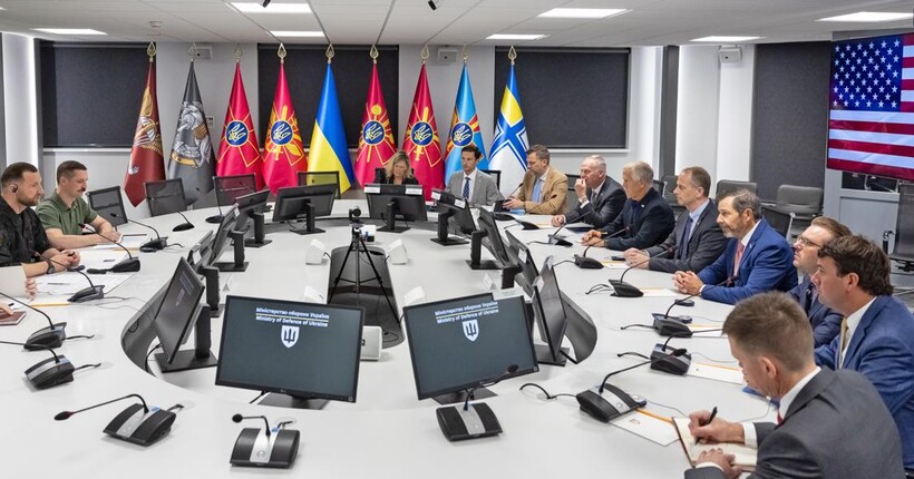 Україна передала сенаторам США перелік найголовніших потреб для Сил оборони – Міноборони
