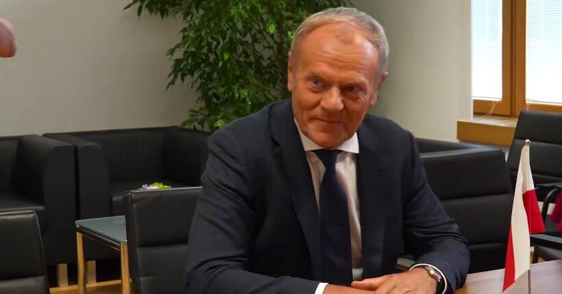 Туск скликав екстрену нараду через удари росії біля кордону з Польщею