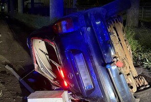 У Києві автомобіль впав з мосту: водій загинув