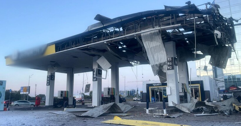 В ДСНС показали наслідки ударів по Києву (фото)