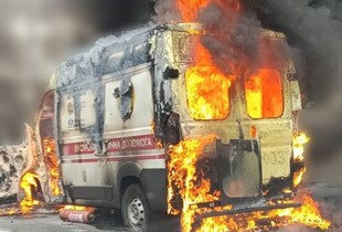 Росіяни знищили понад 50 автомобілів швидкої допомоги на Херсонщині - ОВА