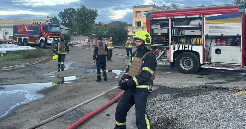 Росіняи атакували Київ вранці 23 вересня: є влучання в АЗС і поранені