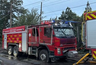 Рятувальники потрапили під повторний удар росіян у Слов’янську: пошкоджено пожежний автомобіль