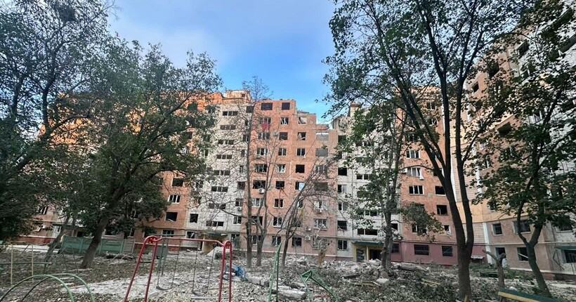 На Донеччині зафіксовано понад 1500 обстрілів за добу: які наслідки