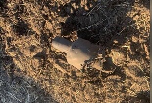 У чотирьох районах Молдови пролунали вибухи: поліція виявили уламки дронів