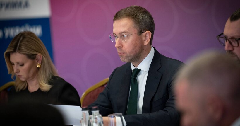 Корецький анонсував оптимізацію посад у держорганах: планується скорочення 4000 чиновників