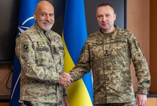 Представники всіх 32 країн членів-НАТО прибули до столиці України: яка причина