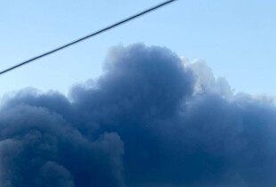 Росіяни знову вдарили по складах на Київщині: виникла пожежа