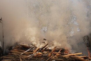 Ворог вдарив ракетами по Києву: на Оболоні влучання в ресторан