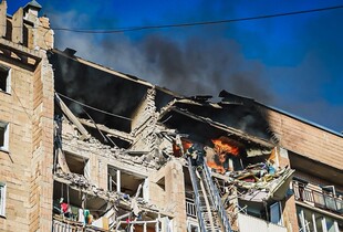 В ДСНС показали наслідки російської атаки дронами по Харкову (фото)