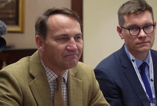 Сікорський звернувся до Маска щодо можливого обмеження Starlink для України: Ми за тобою стежимо