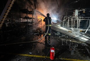 росія атакувала Тернопільщину: п'ятеро постраждалих, на підприємстві спалахнула пожежа