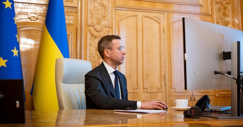 Корецький відповів, коли уряд визначиться з новими правилами бронювання
