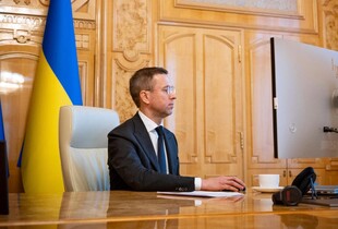 Корецький відповів, коли уряд визначиться з новими правилами бронювання