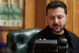 Зеленський поговорив з Папою Левом XIV: обговорили евакуацію з Олешок і удари росії по Україні