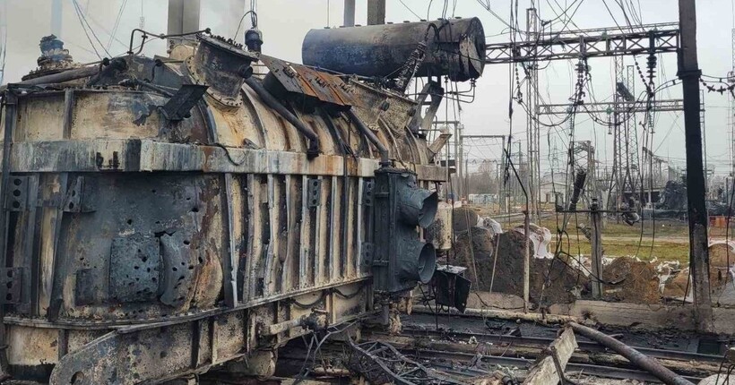 В Україні через російські атаки знеструмлено споживачів у 12 областях - 