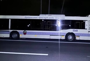 У Запоріжжі антидронова сітка врятувала цивільний автобус від удару російського дрона