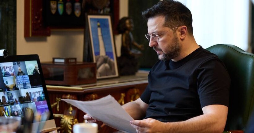 Розвідка повідомляє про підготовку рф до нових балістичних ударів - Зеленський