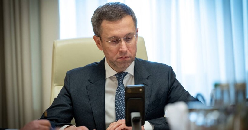 Уряд повністю виплатив платежі регіональних бюджетів за вересень - Корецький