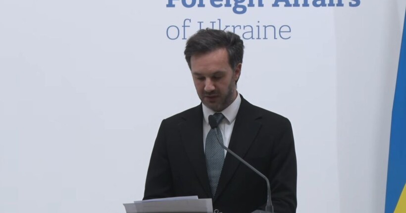 Україна та Угорщина проведуть міжурядову комісію на тлі блокування переговорних кластерів - МЗС