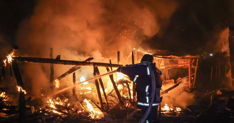 рф вдарила безпілотником по приватному сектору Харкова: п’ятеро людей постраждали