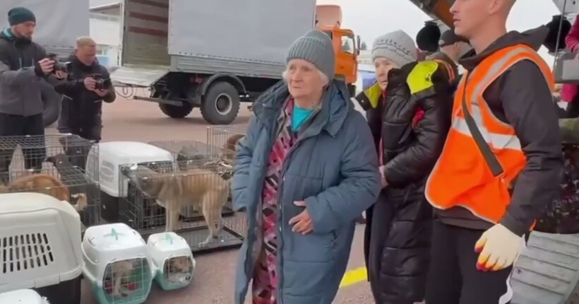 Усі евакуйовані з окупованих Олешок вже в Білорусі: коли будуть в Україні