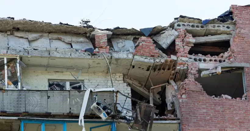 Росіяни влучили у житловий будинок в Краматорську, є загиблі (оновлено)