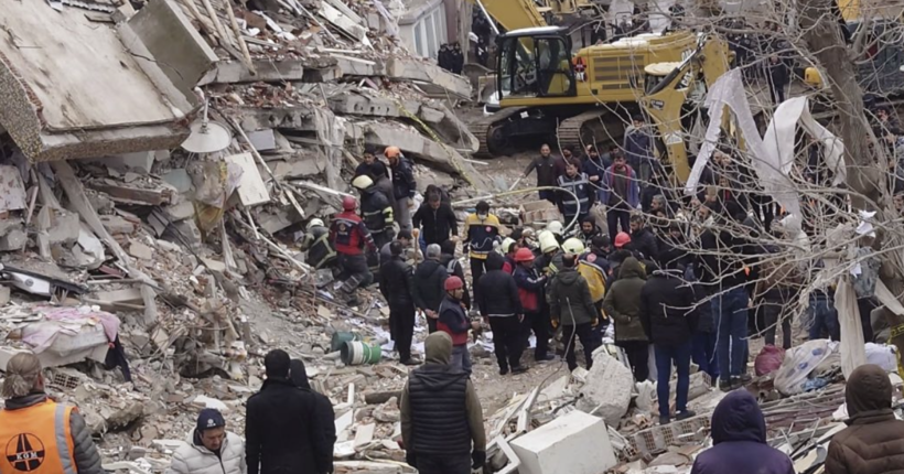 У Туреччині зросла кількість постраждалих та загиблих у результаті землетрусу: йдеться про тисячі осіб