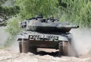 Українські військові розпочали навчання на танках Leopard 2 у Німеччині