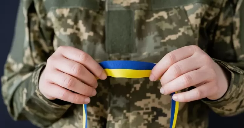 Військовий облік за кордоном: чи будуть депортувати військовозобов'язаних до України