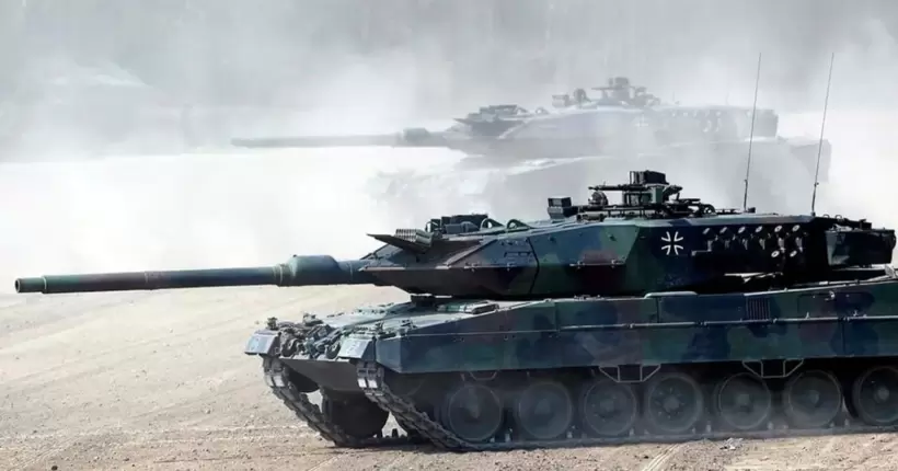 Польща передасть Україні ще 10 танків Leopard 2 цього тижня, - Блащак