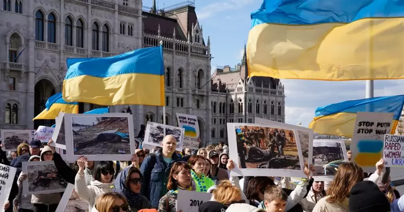 Дві третини українців хочуть звільнення всієї території України, включно з Кримом, - опитування
