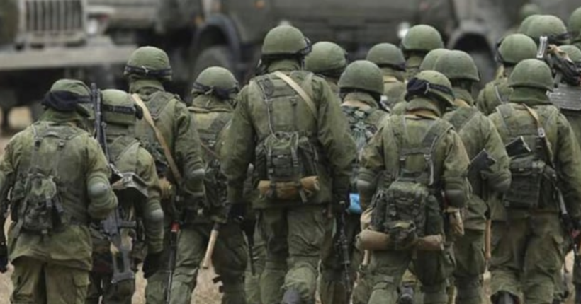 Скібіцький: Росіяни риють окопи в Криму там, де може бути проведена морська десантна операція