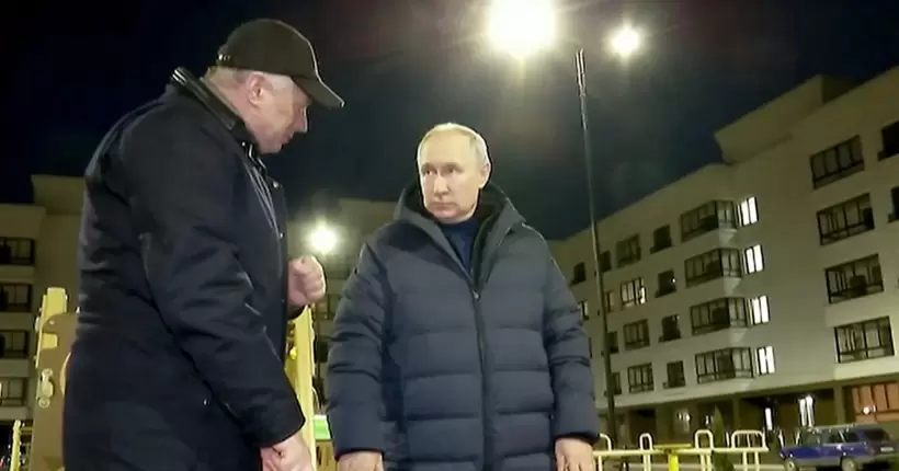 Поїздка Путіна в Маріуполь - це його бажання не відставати від Зеленського, - політолог