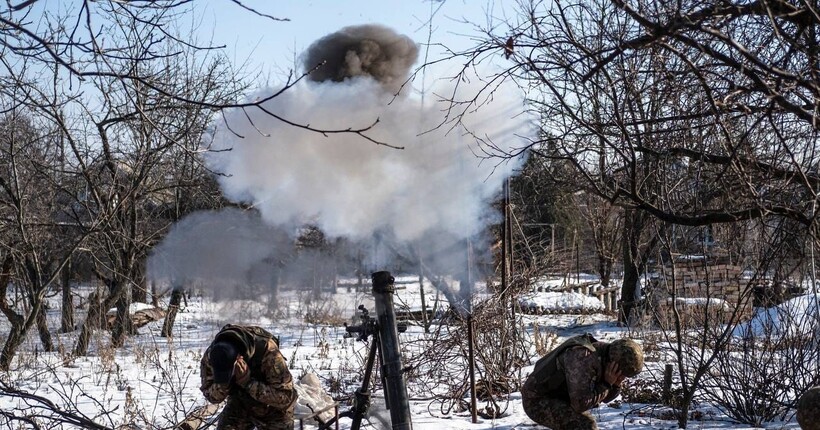 Українські оборонці відбили понад 80 атак на сході за добу, - Генштаб