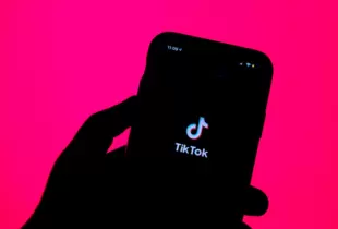 Шпигун чи конкурент? Чому Захід воює з TikTok і чого очікувати в Україні