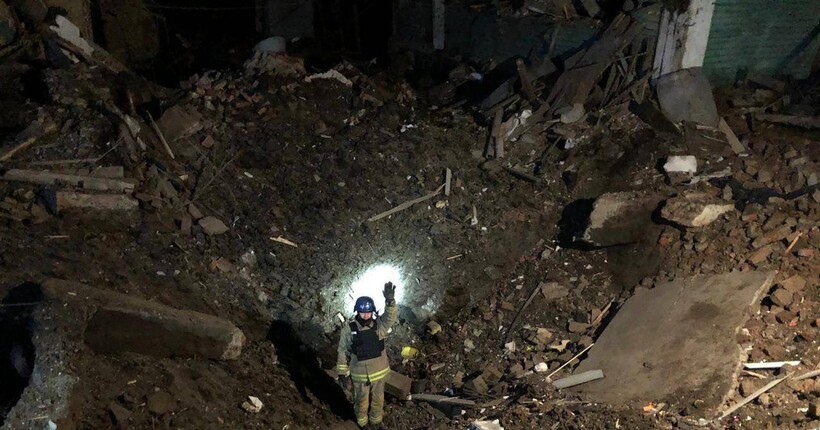Окупанти завдали удару авіабомбою по Сумщині: є руйнування та постраждалий