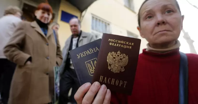 На Херсонщині окупанти обмежують пересування українців без російських паспортів