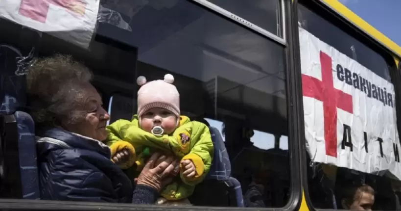 Примусова евакуація: опікунів, які не виїдуть зі Слов’янська до 14 квітня, позбавлять обов'язків
