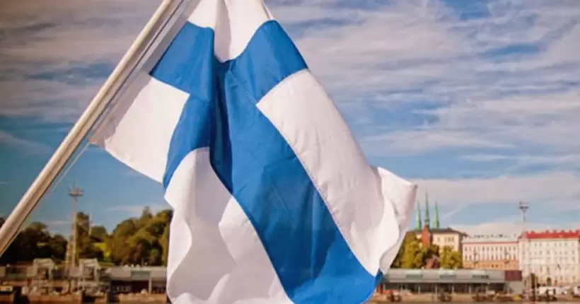 Глава МЗС Фінляндії підписав документ про вступ до НАТО