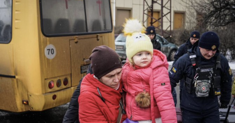 На Донеччині оголосили примусову евакуацію дітей з 21 населеного пункту