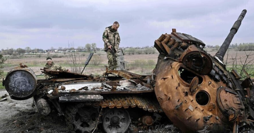 Українські захисники знищили ще 480 окупантів і два танки рф: втрати ворога на 7 квітня