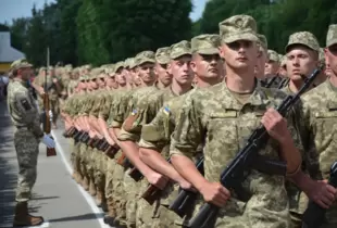 Перехід з військового до цивільного життя: уряд схвалив нову стратегію