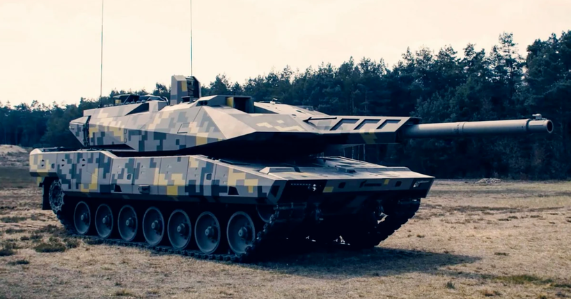 Власне виробництво Байрактарів та танків: як розвиватиметься військова промисловість України