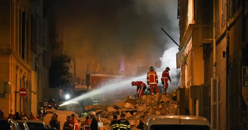У Марселі обвалився будинок: рятувальники шукають тіла загиблих