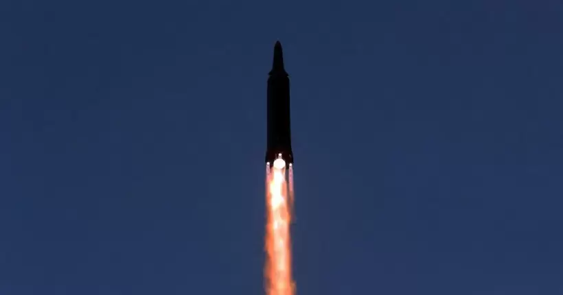 Північна Корея запустила балістичну ракету в бік Східного моря