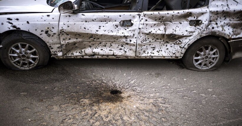 В Херсонській області загарбники безпілотниками атакували автомобіль поліцейських