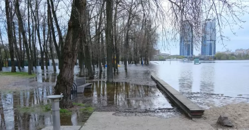 Повінь у Києві: у КМВА розповіли про зниження рівню води